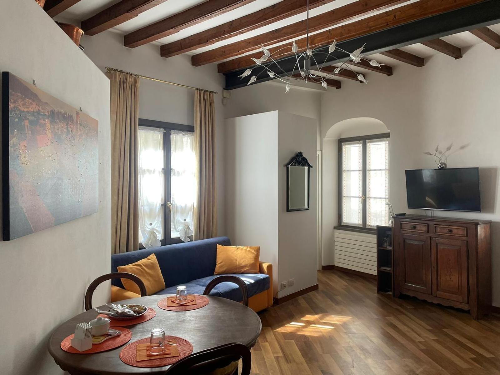 Bella Ciao Old Town Apartment Bergamo Bagian luar foto